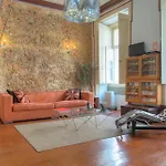 Charming Apartment In The Heart Of Lisbon *