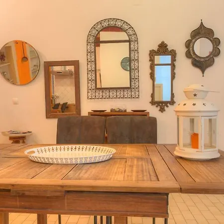 Brand New In Heart Of Apartment