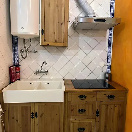 Apartment Charming In The Heart Of Lissabon