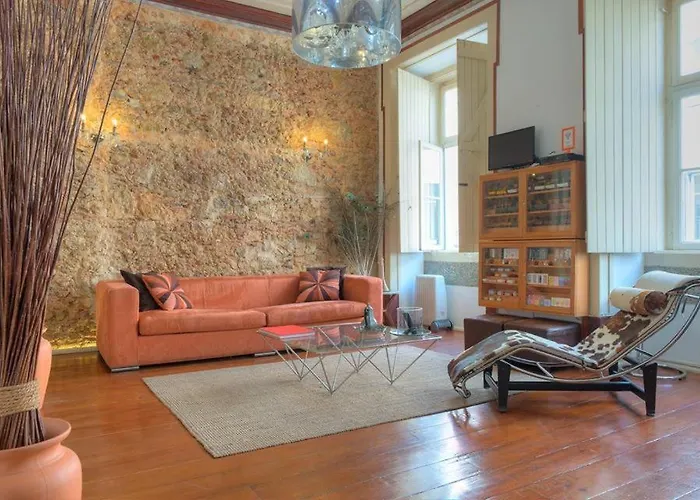 Charming Apartment In The Heart Of Lisbon *